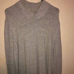Abercrombie & Fitch Gray Sweater